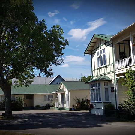 Chanel Court Motel Мастертон Экстерьер фото